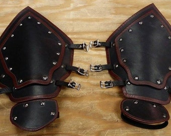 Leather Armor Layered Gauntlets PAIR