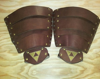 Leather Armor Hylian Gauntlets with Triforce Link Gauntlets Leather Gauntlets LARP armor Zelda cosplay armor armour
