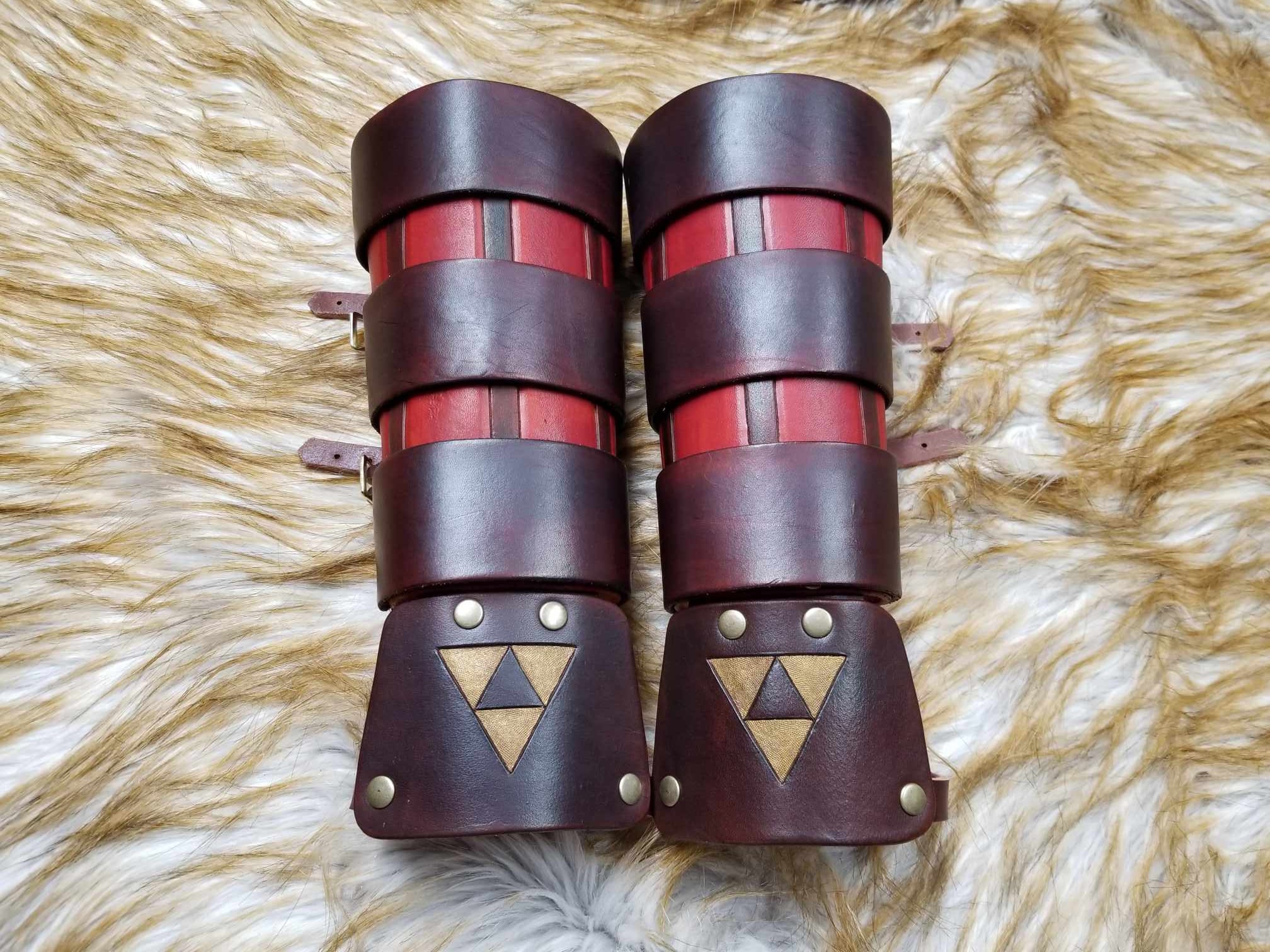 Ocarina of Time Gauntlets With Triforce Leather Armor Hylian Ocarina of Time Gauntlets With Triforce Leather Armor Hylian