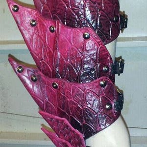 Dragon Scale Leather Gauntlets: Custom LARP Cosplay Armor - Etsy