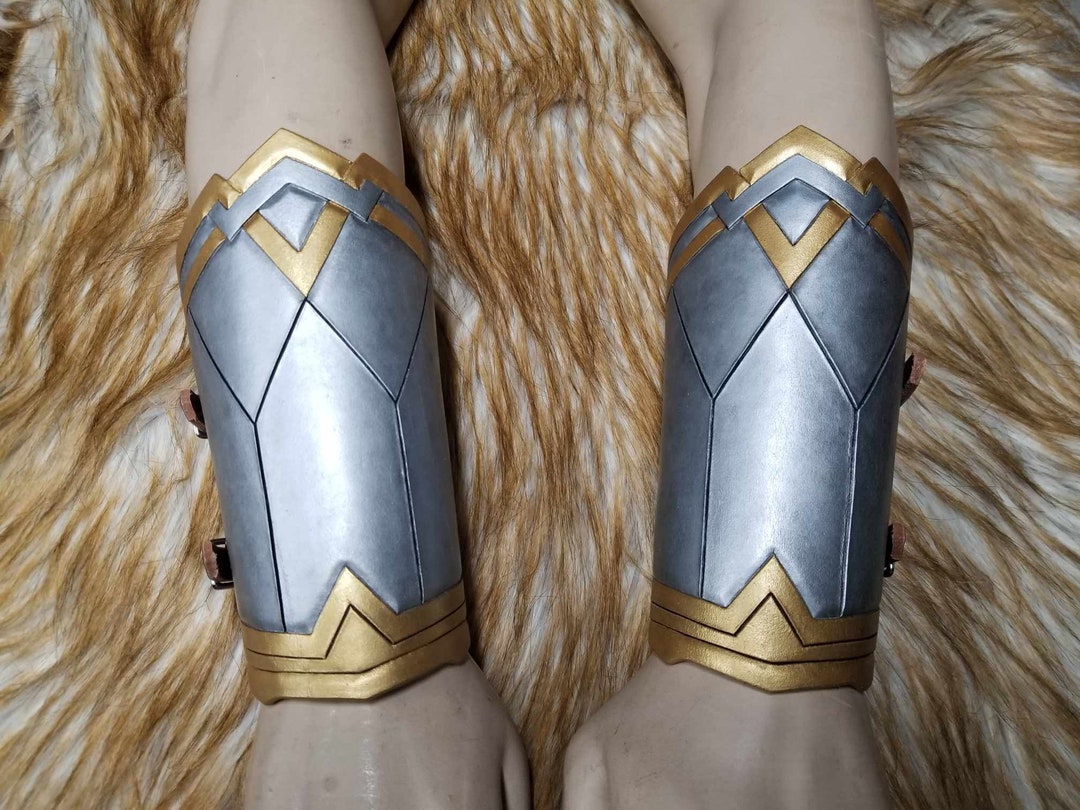Wonder Woman Leather Cuffs Leather Armor LARP Armor Wonder Woman ...