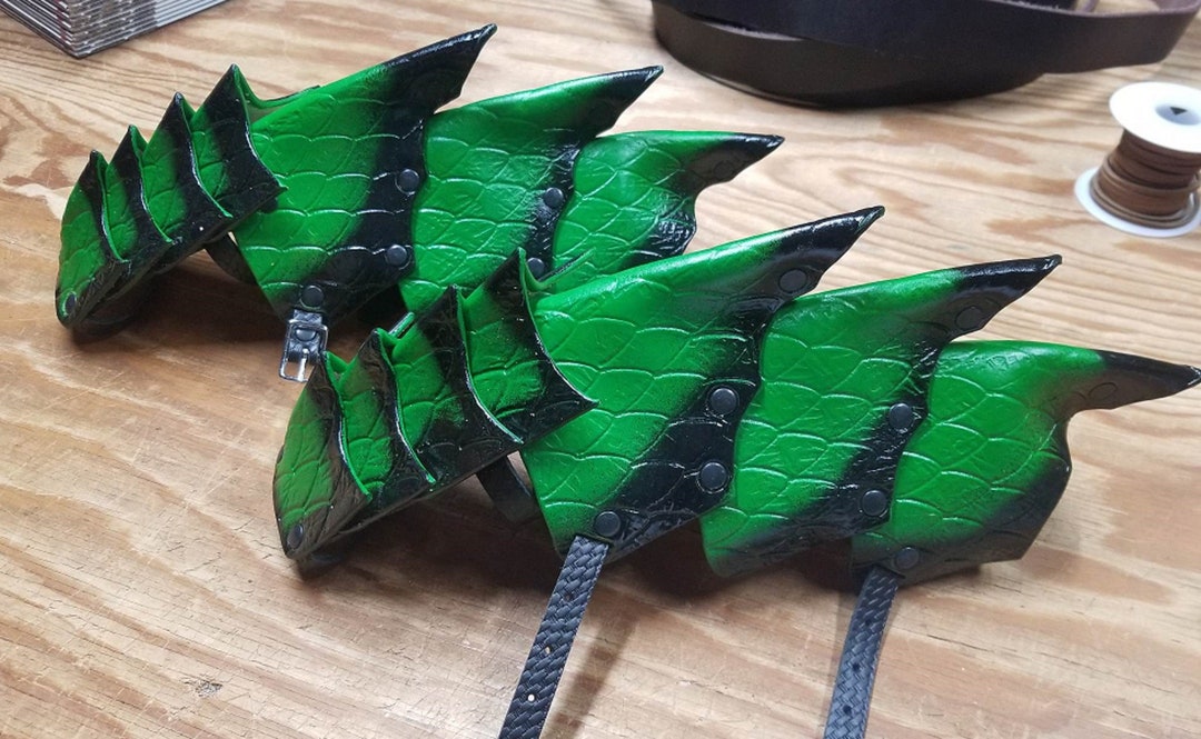 Dragon Scale Gauntlets Dragonscale Gauntlets Leather Gauntlets LARP