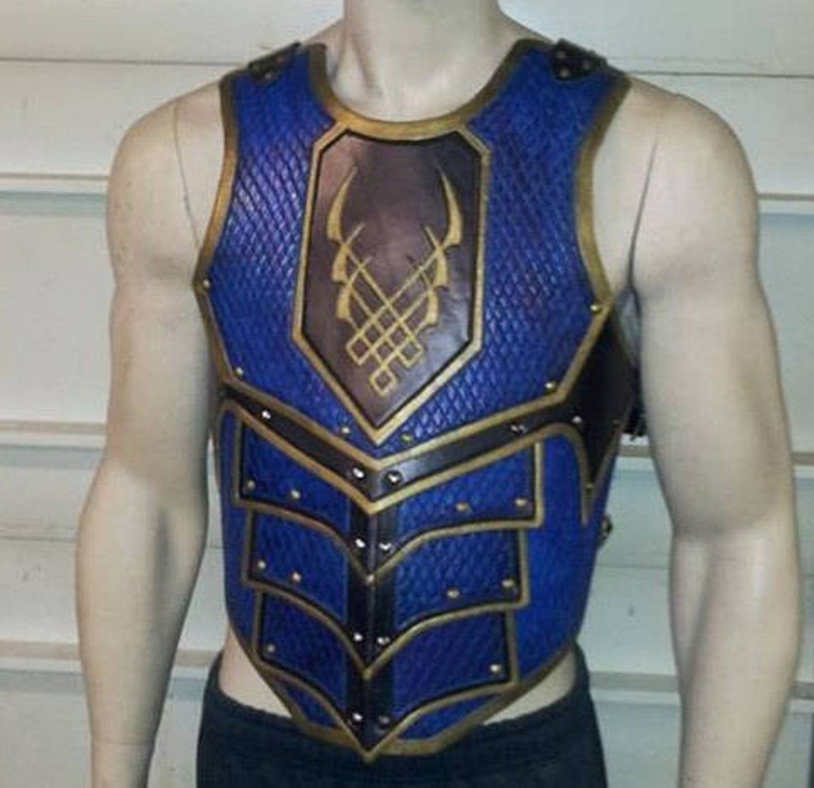Custom Leather Dragon Scale Armor: Medieval LARP Cosplay Cuirass - Etsy