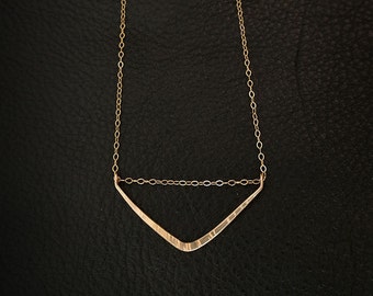 DANAE || Gold Filled || Sterling Silver || Hammered Bar Necklace || Delicate Chain || Long Pendant Necklace