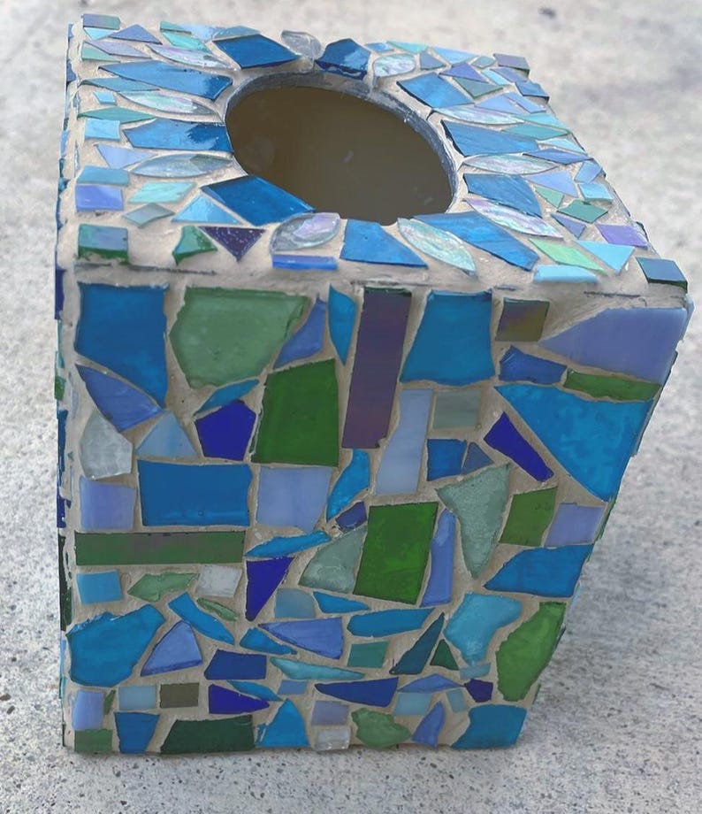 Blue Mosaic Tissue Box Cover | Stained Glass Art | Colorful Bathroom Decor | Handmade Home Accent | Unique Gift afbeelding 10
