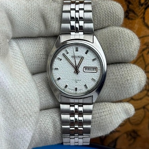 Vintage Seiko 5 Automatic Watch | Snowflake Dial, Day Date, Stainless Steel