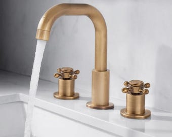 Vintage Brass Bathroom Faucet, Widespread 3 Hole Sink Mixer, Luxury Vanity Tap