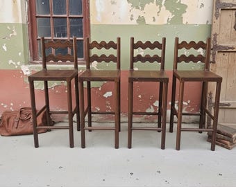 Sgabello da bancone in legno intagliato a mano, sedia da bar con schienale smerlato, mobili rustici indiani