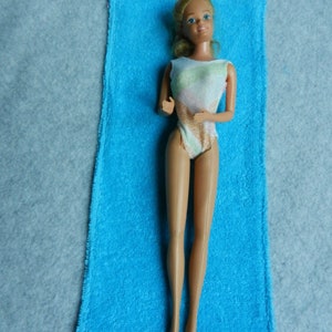 1/6 Scale Fashion Doll beach Towel-Hot Blue