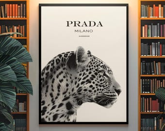 Poster vintage Prada con stampa leopardata / Decorazione murale di lusso alla moda / Elegante stampa animalier / Regalo di design senza tempo per la camera da letto