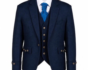 Ensemble veste et gilet en tweed marine à motif losanges, tenue de jour formelle des Highlands, boutons en corne de cerf