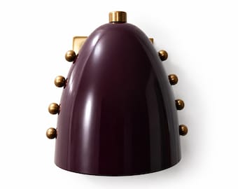 Applique da parete in ottone color prugna, lampada in stile moderno di metà secolo, lampada in metallo realizzata a mano.