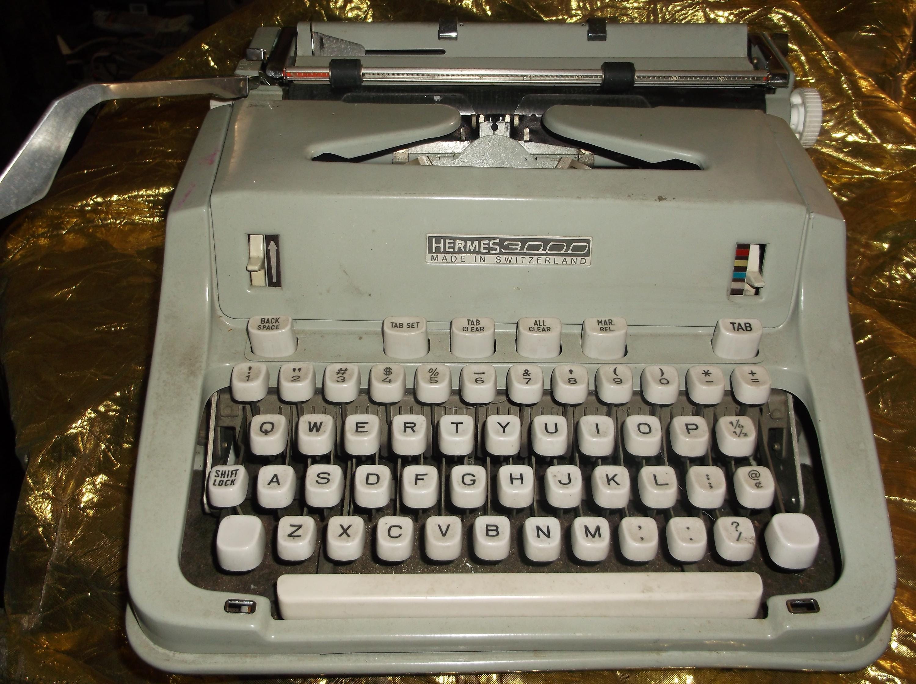 Hermes 3000 Script Typewriter - Etsy
