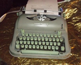 hermes media 3 This Typewriter Same as Hermes 3000  serviced and tested American & German Keyboard