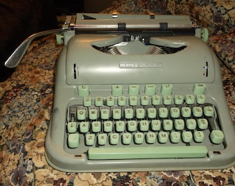 Vintage Abc 2000s Portable Typewriter - Made in Portugal - Etsy