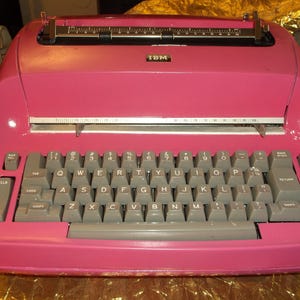 I B M  1960s IBM Antique Selectric I Cotton Candy Miami Pink Re-Furbished  Vintage Typewriter