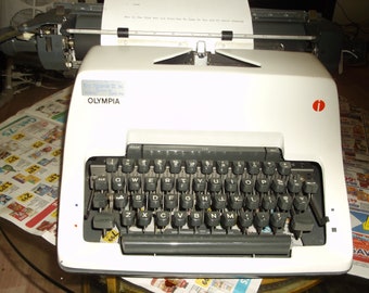 Olympia Vintage 1960s Manual Typewriter Heavy Duty Office Machine