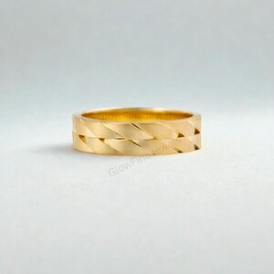 Faceted Gold Mans Wedding Band: 14k Yellow Gold Two Twines Diagonal Pattern Modern Everyday Wear Minimalist Statement Band Ring
