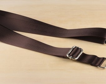 brown handbag strap