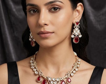 Robijnrode stenen chokerketting, bruidssieraden in Kundan-stijl, gouden statementketting, ,
