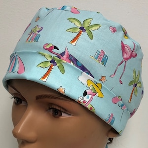 Flamingo&#39;s on the Beach - Adjustable, Fold Up Scrub Hat
