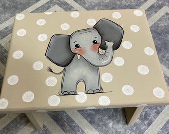 Kids step Stool,  elephant step Stool, Wildlife step stool, kids foot stool,Personalized stool, Hand painted kids furniture, elephant