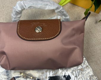 Longchamp mini Umhängetasche aus rotem Bohnenpastepulver mit abnehmbarem Schultergurt, Damen-Nylon-Einkaufstasche, ein Geschenk für sie.