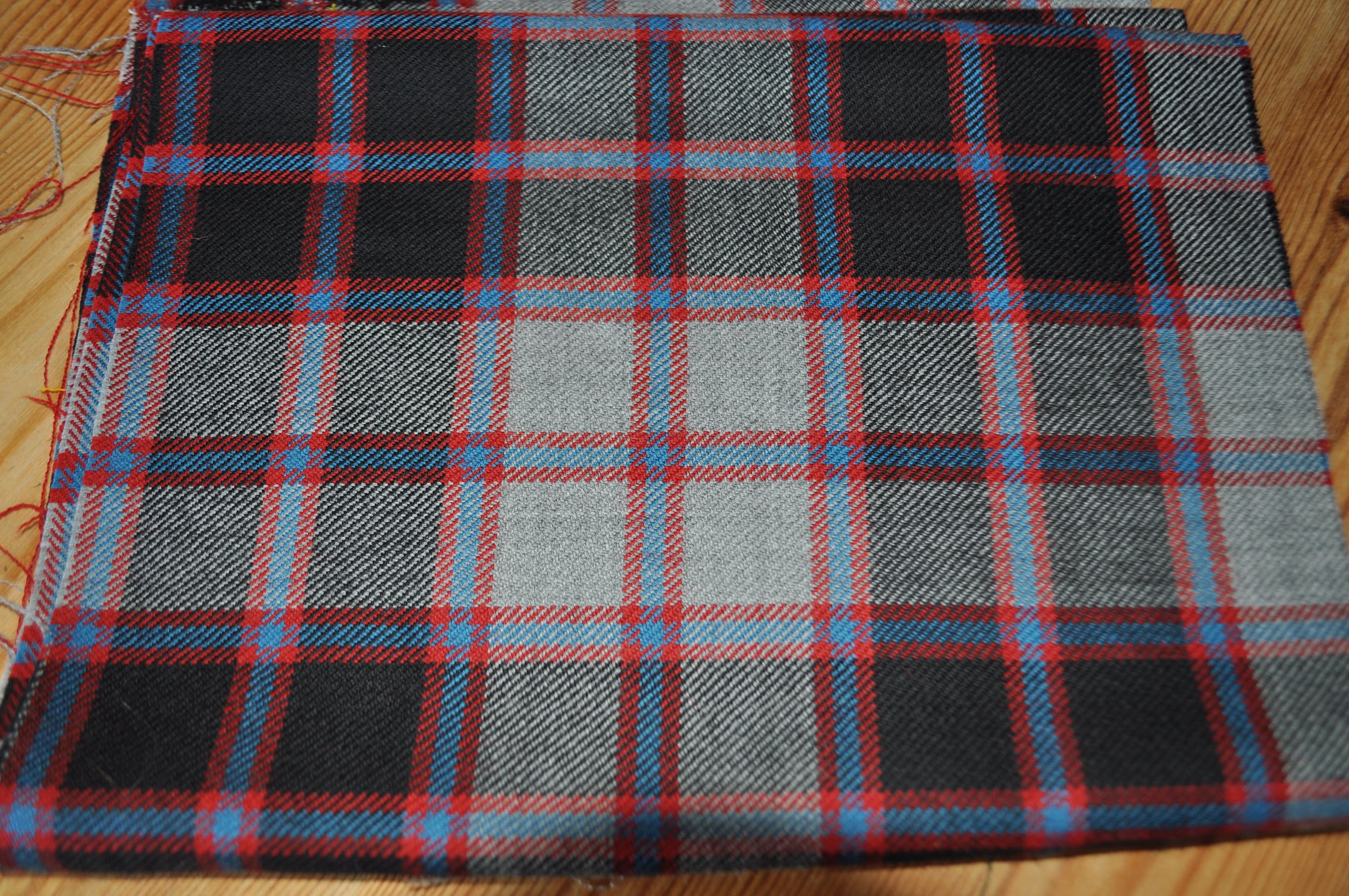 Macpherson Hunting Modern Tartan Fabric. 100% 10oz Pure New | Etsy UK