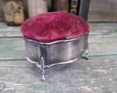 French Antique Louis XV Sterling Silver Cushion Needle Holder trinket Box t750