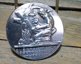 Médaille vintage française d'entreprise d'électricité en métal argenté signée henri Dropsy (1884-1969) (x341)