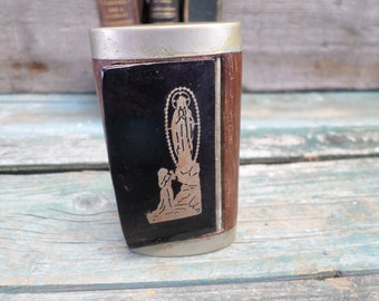 French Antique Souvenir of Lourdes  Wooden snuffbox t787