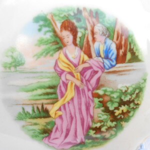 Limoges Porcelain Vintage French Trinket Box A101 image 3