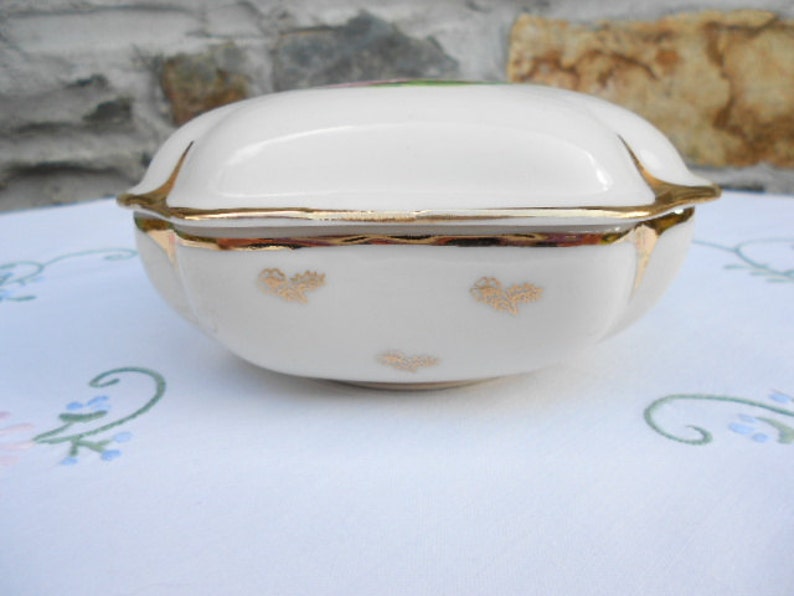 Limoges Porcelain Vintage French Trinket Box A101 image 4