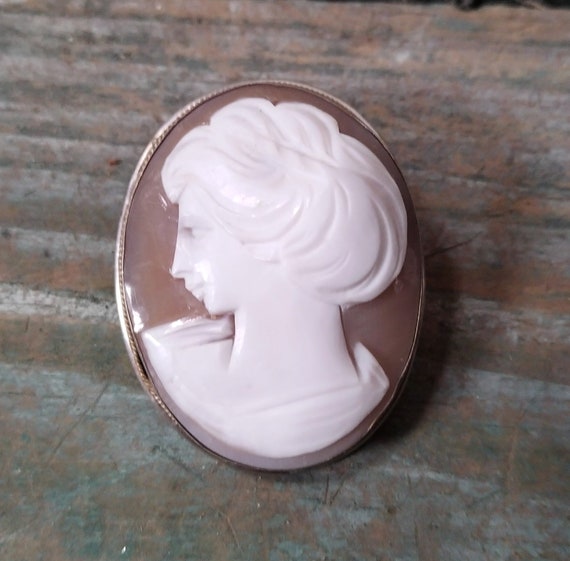 French Antique Shell Cameo brooch Pendant v971 - image 1