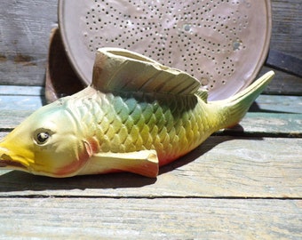 vintage Français Jouet de poisson en plastique s718