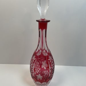 Nachtmann Traube ruby red cut-to-clear crystal decanter 14.5” Tall