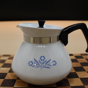Vintage Corning Ware Blue Cornflower Teapot 6 Cup P-104 White Pyroceram Kettle with Black Lid