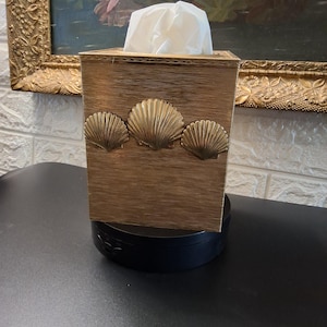 Vintage Stylebuilt Brass Tissue Box Cover Hollywood Regency Gold Clam Shell Mid Century Vanity Decor NY Made Bathroom Decor