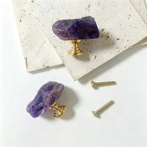 Natural Amethyst Crystal Cabinet Knob, Raw Purple Quartz Drawer Pull, Brass Dresser Handle, Boho Furniture Hardware, Crystal Cabinet Knob,