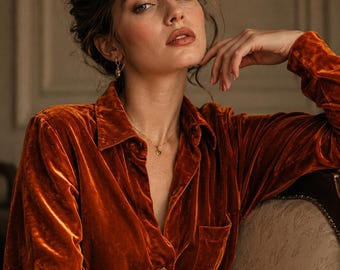 Blusa elegante color naranja quemado para mujer / Camisa abotonada de terciopelo suave / Top elegante para el trabajo o la noche / Estilo minimalista de lujo, ropa formal, top de invierno