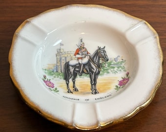 Vintage English Bone China Horse Windsor Castle Souvenir Ashtray