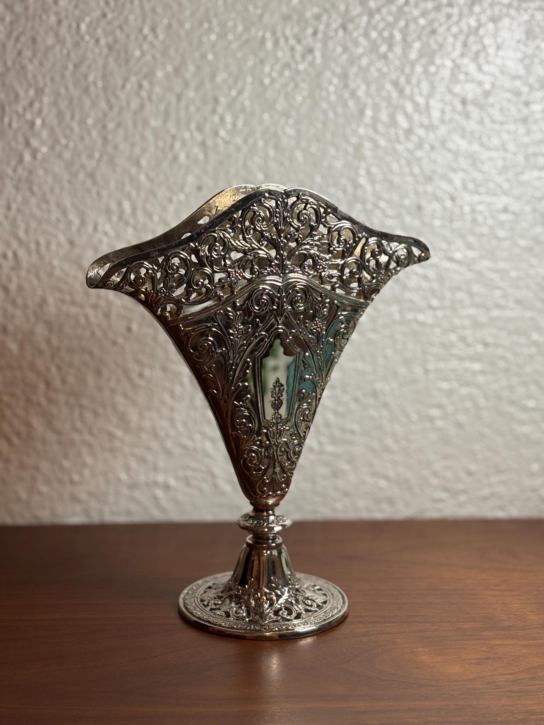 Antique silver floral vase - Etsy 日本