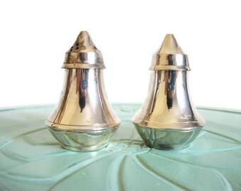 Salt and pepper shakers set silver plated vintage