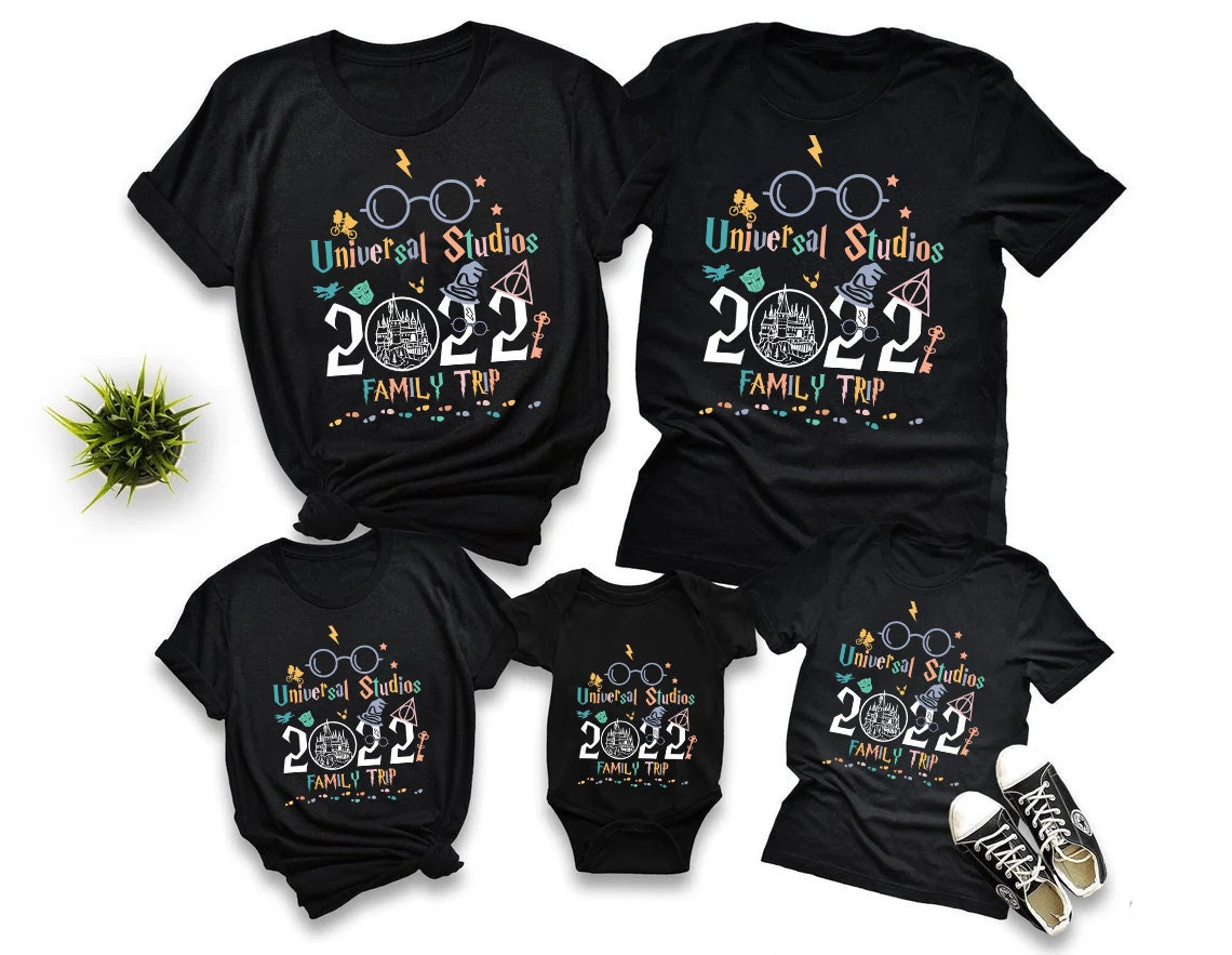 Discover Universal Studios 2022 Family Trip T-Shirt