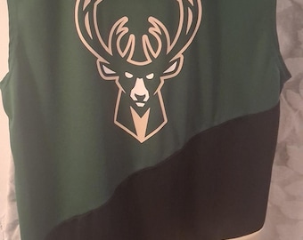 Mens NBA Jersey Milwaukee Bucks Giannas Antetokounmpo #34 Size Medium in Great condition.