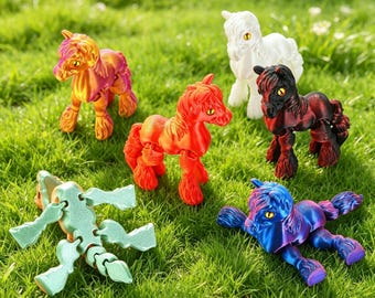 3D Printed Articulated Pony, Poseable Desk Decor, Fantasy Gradient Colors