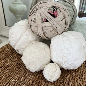 Vintage Rag Balls Quilts Cotton Primitive Bowl Fillers Fabric Balls Vintage Fabric Textiles (5pcs)