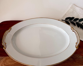 Talerz owalny Noritake Goldcroft 4983 ze złotym wykończeniem