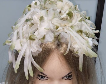 Vintage Floral Hat 1950s Small White Floral Cone Hat Filbert Orcel Paris Mid Century Garden Party Rockabilly Wedding Bridal