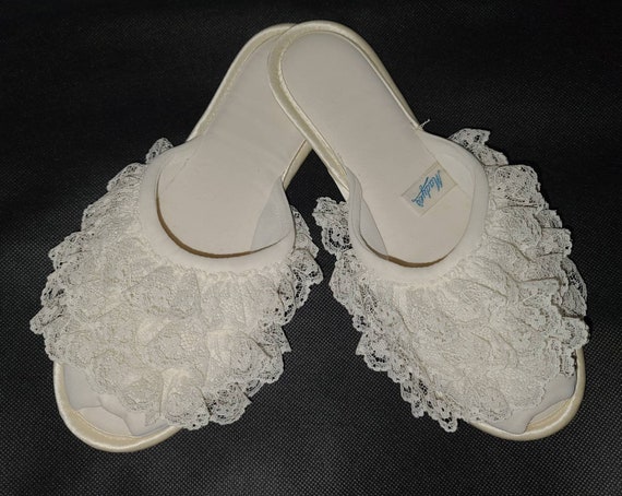 Vintage Slippers 1960s White Lace Ruffle Boudoir - Etsy